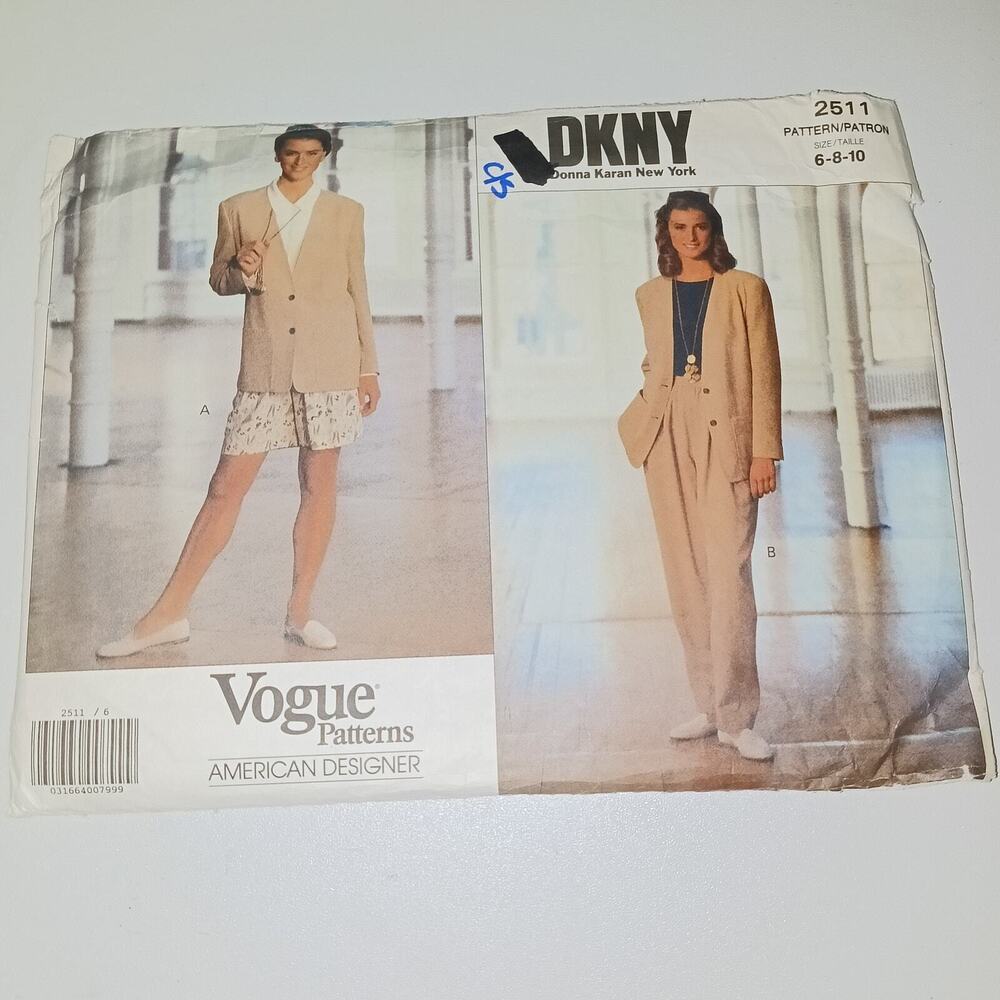 DKNY Donna Karan New York Vintage Vogue 2511 Sewing Pattern 6-8-10